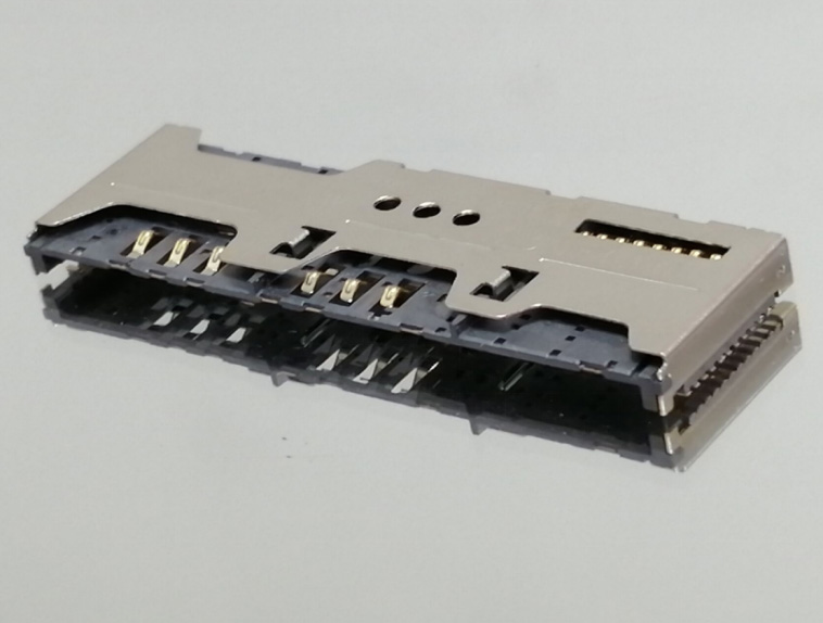 3 IN 1 CARD SMT TYPE CONN H=3.35 49.95+15. 70+3.35